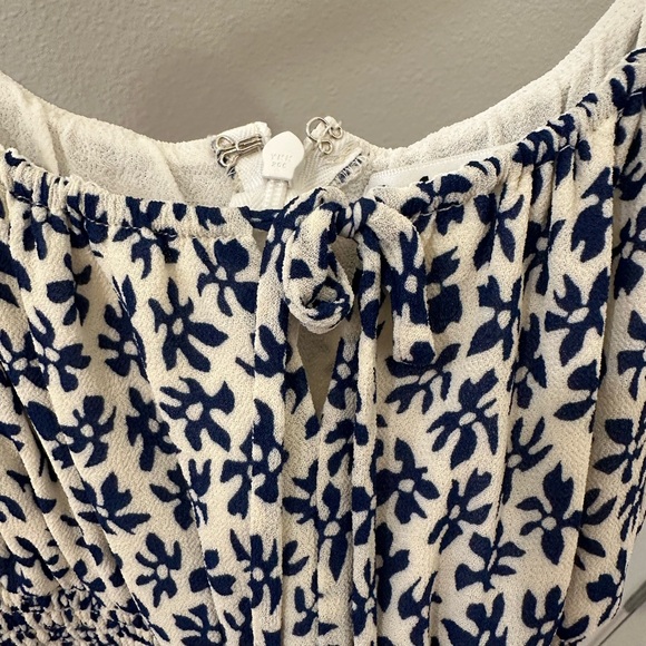 Reformation Cream Dress with Navy Floral Motif - Picture 2 of 4